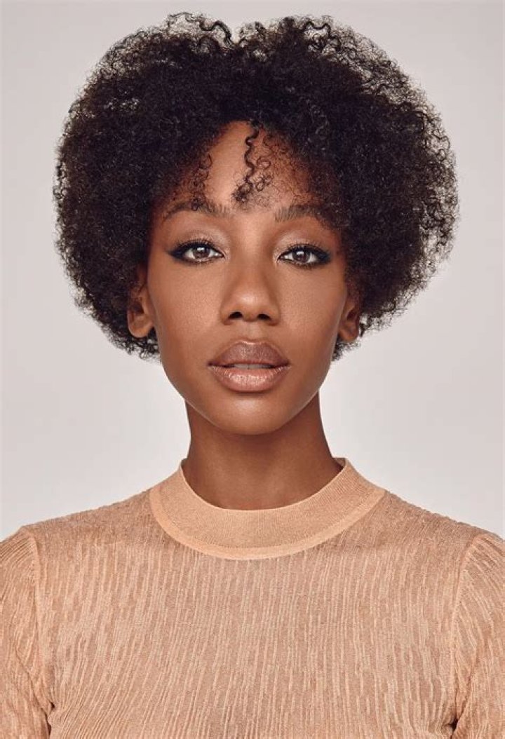 Charmaine Bingwa Wiki, Age, Girlfriend, Boyfriend, Height, Net Worth, Parents & More